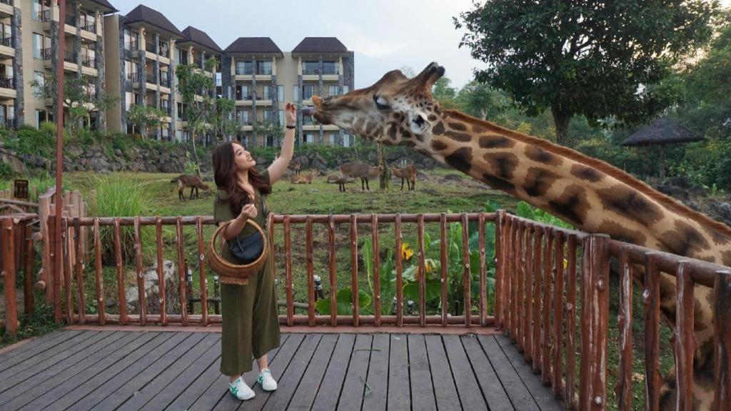 Baobab Safari Resort Prigen Экстерьер фото