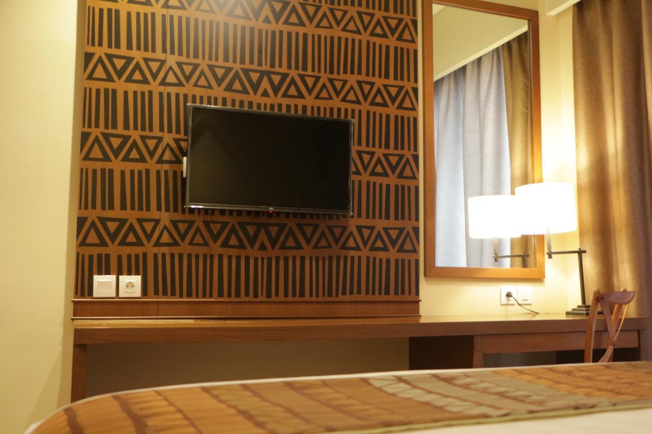 Baobab Safari Resort Prigen Экстерьер фото