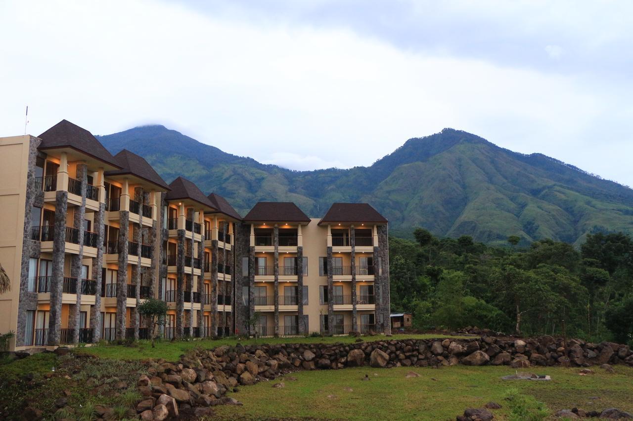 Baobab Safari Resort Prigen Экстерьер фото