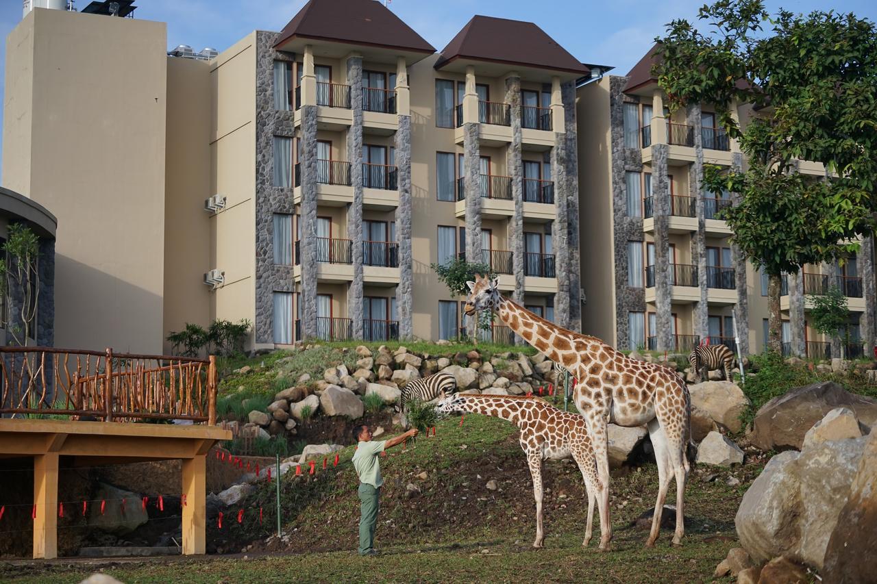 Baobab Safari Resort Prigen Экстерьер фото